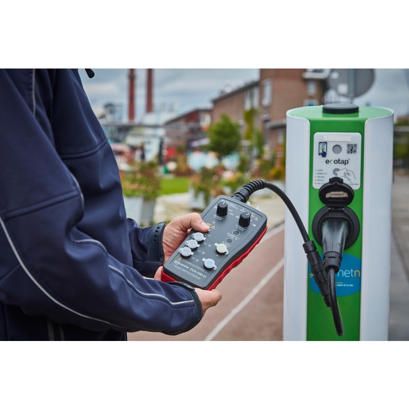 beha_amprobe_eva-500-uk_test_adapter_ev_charging_stations_w__uk_socket_72dpi_683x1024px_e_nr-25998_2__1_1_9