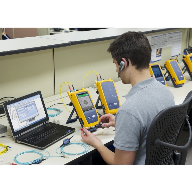 Fluke Networks CFP2-100-Q INT_SN:21113218